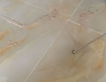 贾汪瓷砖空鼓维修公司分享粘合剂选择不当在瓷砖铺贴过程中可能导致以下问题